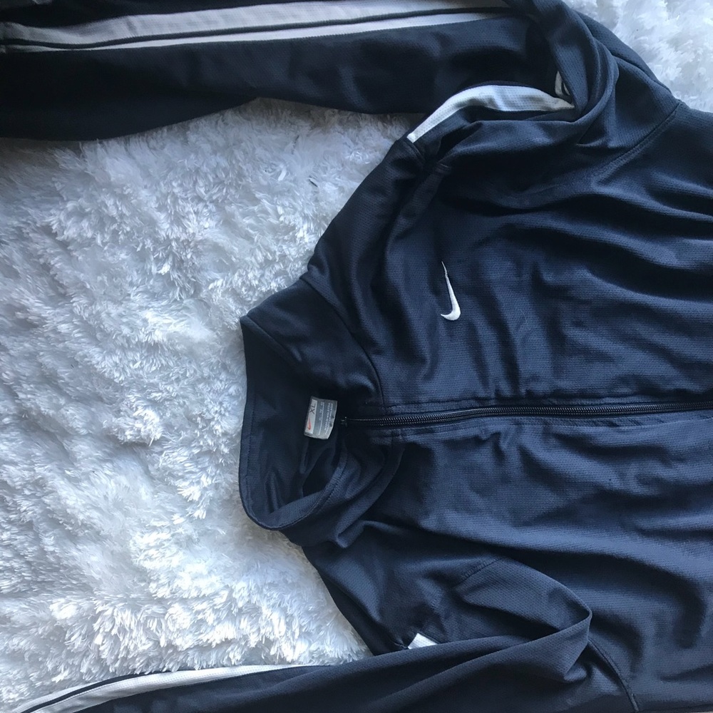 Large men’s Nike jacket zip up blue athletic coat